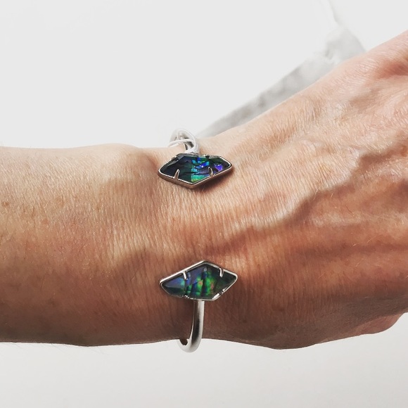 Kendra Scott Jewelry - New Kendra Scott Lilith Cuff In RHOD ABALONE SHELL